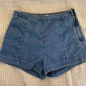 retro h&m shorts! size 10